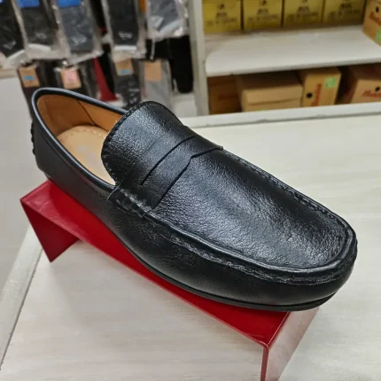 shettle black