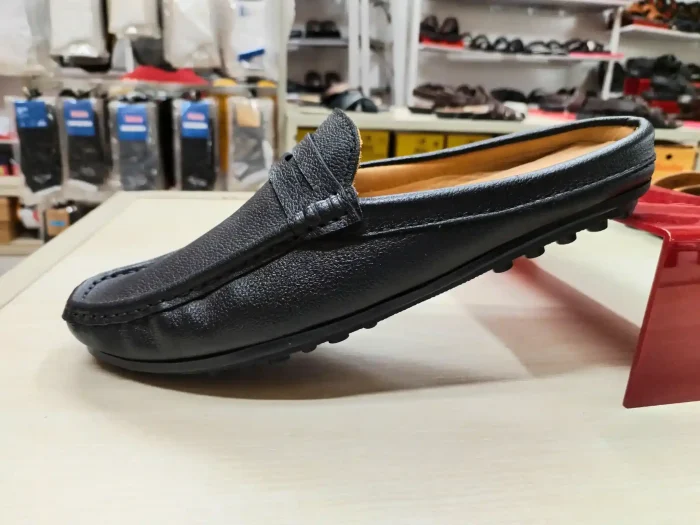 half loafer shuttle black